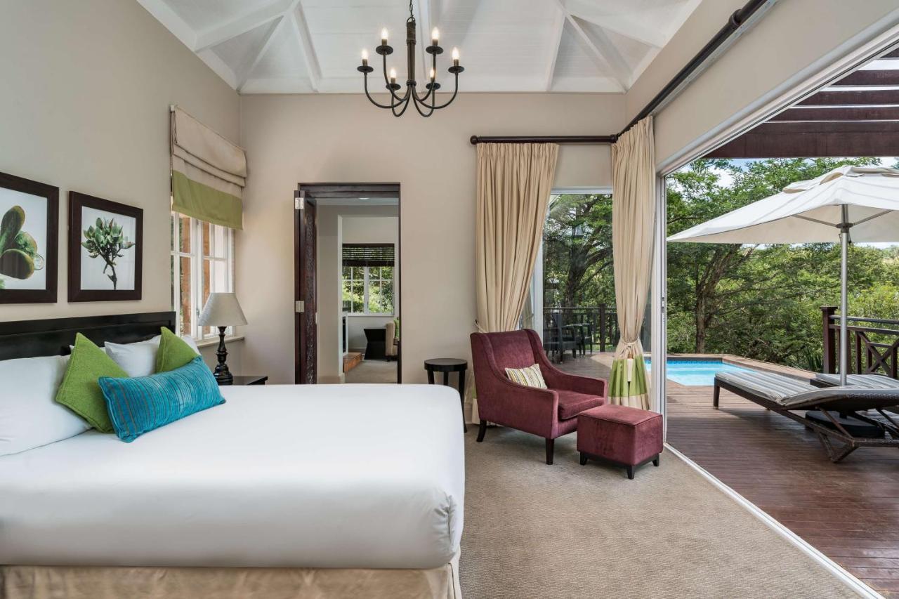 Mount Grace Hotel & Spa Магалисбург Екстериор снимка A bedroom at the Cape of Good Hope